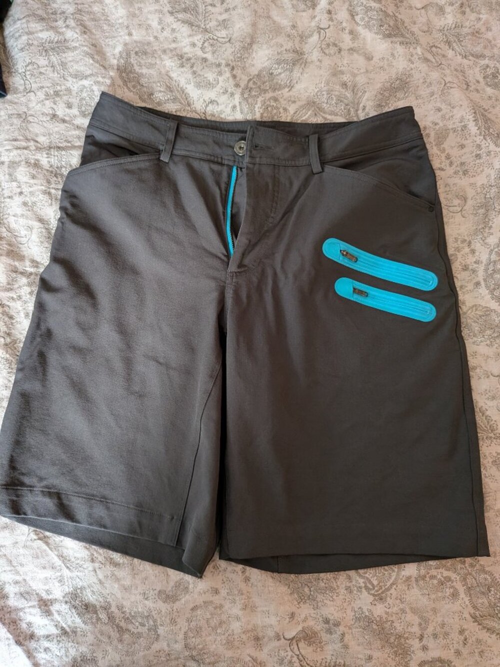 Lululemon Commuting Cycling Shorts